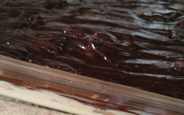 Pavê de waffer de chocolate