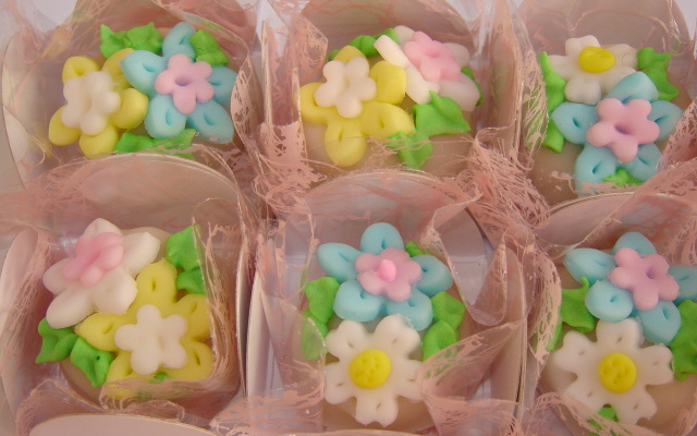 Docinhos fondados de nozes