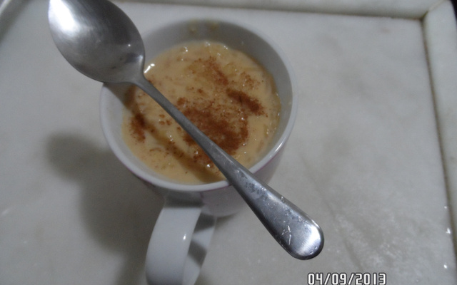 Arroz doce de açúcar queimado
