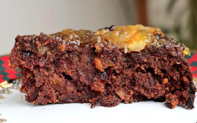 Bolo de Natal com frutas secas e geleia de laranja