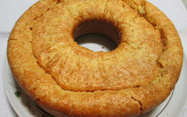 Bolo de pão de queijo de liquidificador da Sissi