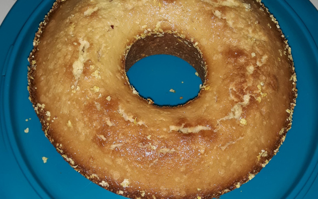 Bolo de fubá flocão