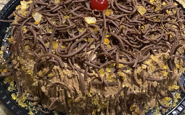 Recheio/cobertura crocante e chiffon de chocolate 