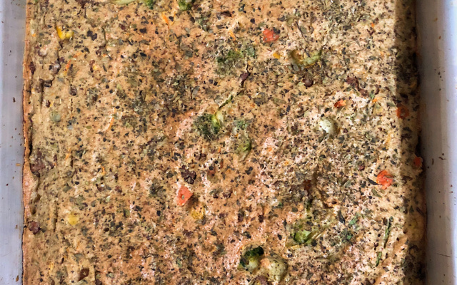 Torta de sardinha saudável com massa integral