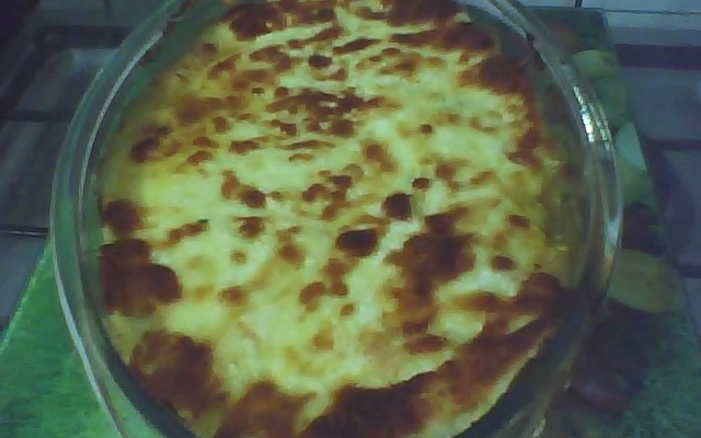 Torta de mandioca com carne seca