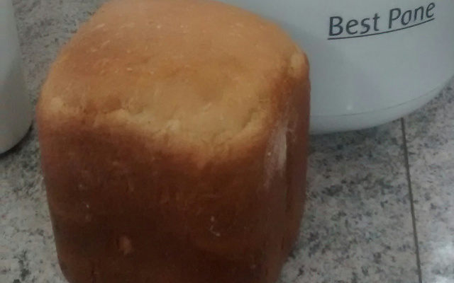 Pão de leite de coco na máquina de pão