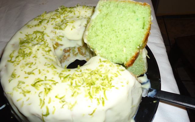 Bolo de limão