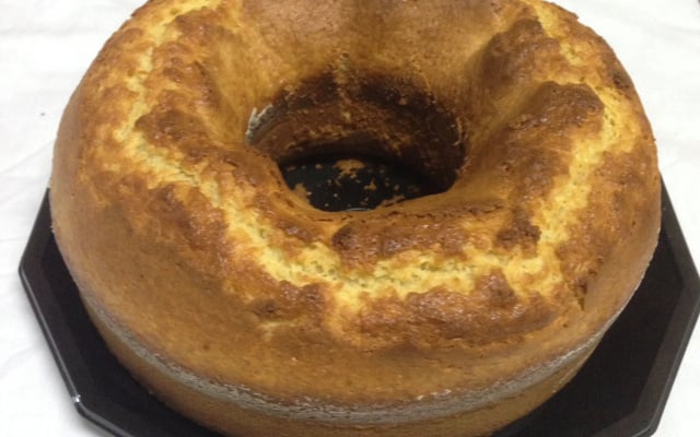 Bolo de bagaço de milho verde