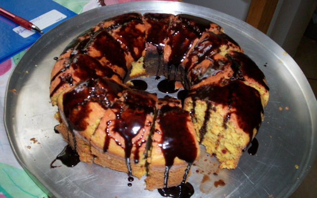 Bolo de beterraba com cobertura de chocolate