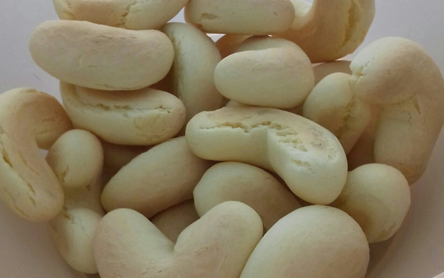 Biscoitos de queijo com mandioca