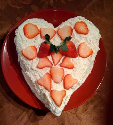 Bolo recheado de morango