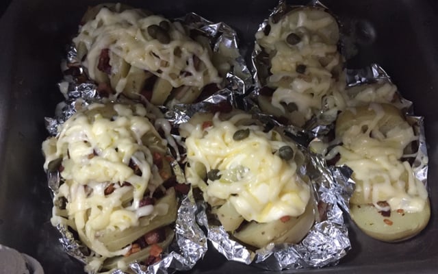 Batata assada com bacon