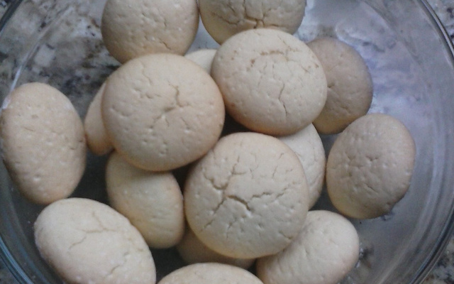 Biscoitos de polvilho doce (igual sequilhos)