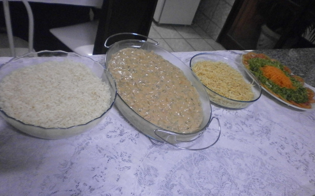 Estrogonofe de frango à moda Kukalucas