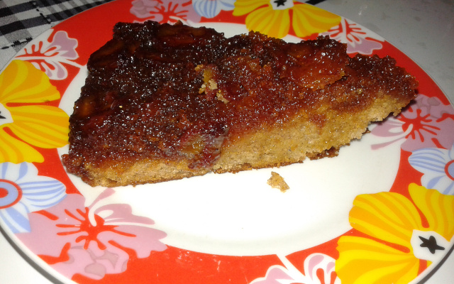 Torta de delícia com banana na massa