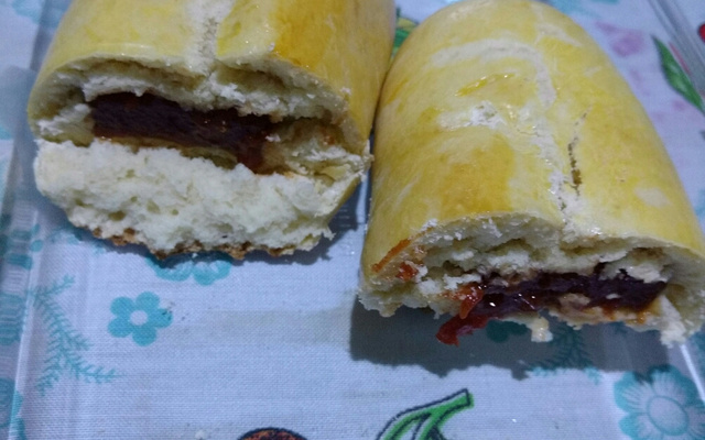 Pãozinho com goiabada