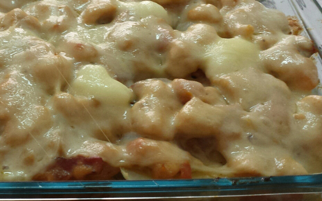 Delícia de batatas com frango e bacon