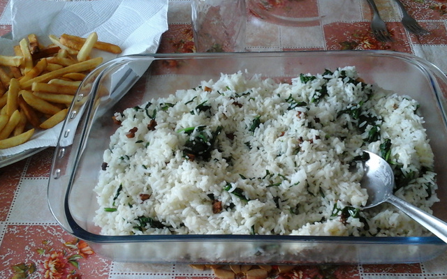 Arroz com rúcula e gorgonzola