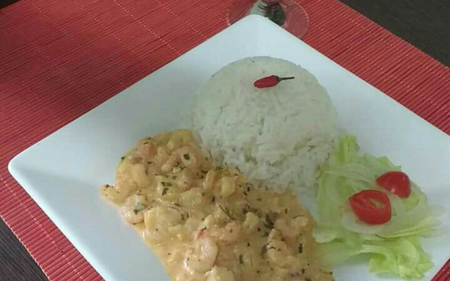 Camarão cremoso com milho