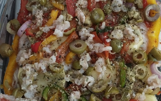 Filé de tilápia ao molho dendê