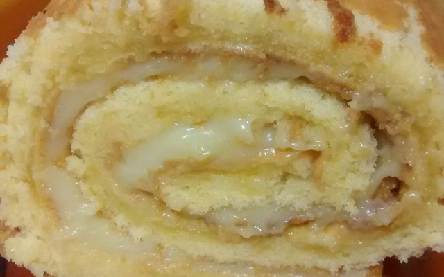 Rocambole de brigadeiro branco