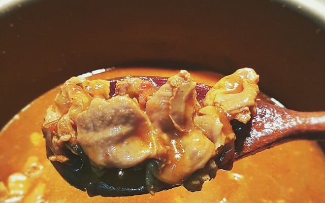 Moela na cerveja preta