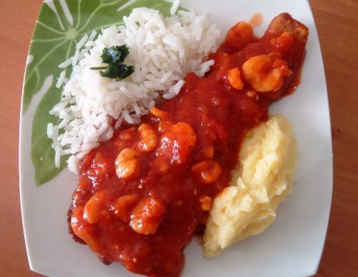 File de Merluza ao Molho de Camarão