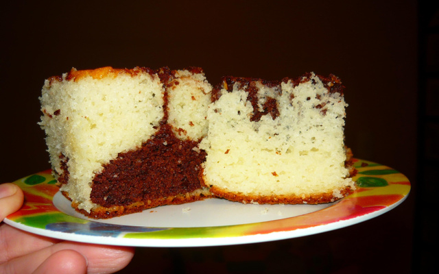Bolo de iogurte e chocolate