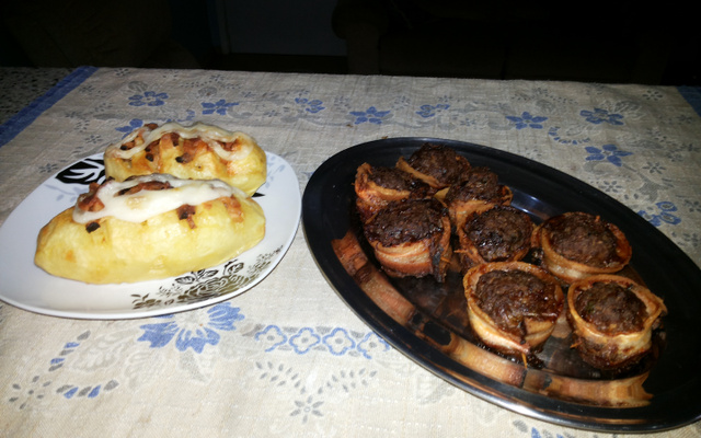 Medalhão de carne moída