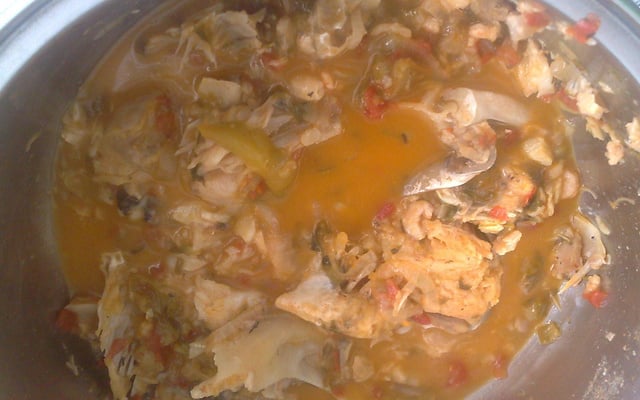 Moqueca de peixe ao molho de camarão