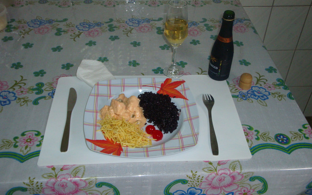 Estrogonofe de salmão Klug