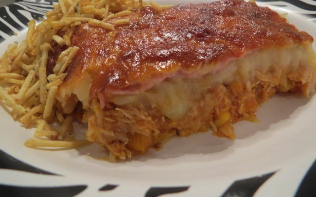 Torta de frango com batatas