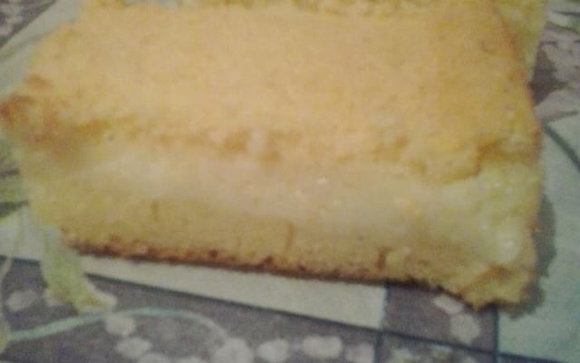 Bolo cremoso de liquidificador