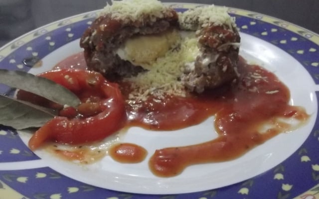 Polpetone à parmegiana