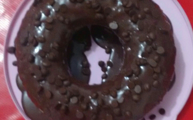 Bolo simples de chocolate