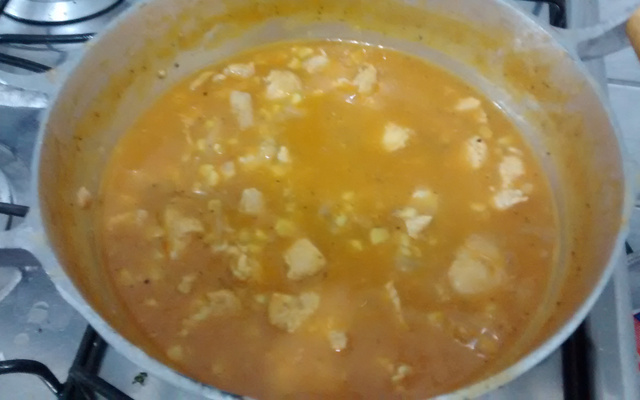 Estrogonofe de frango assado