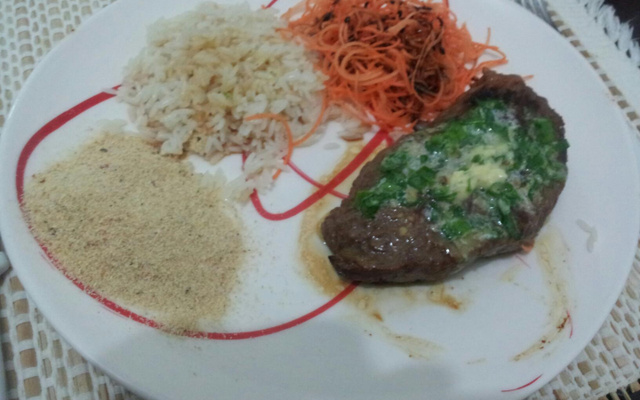 Picanha na manteiga verde