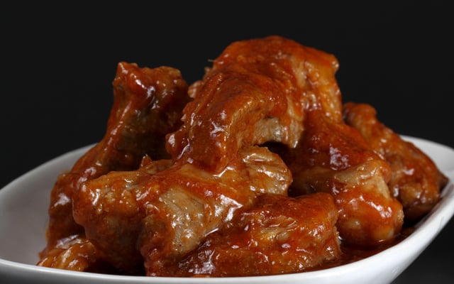 Filézinho suíno marinado em gengibre e manjericão