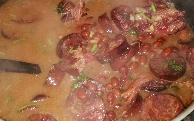 Feijão delicioso (mini feijoada)
