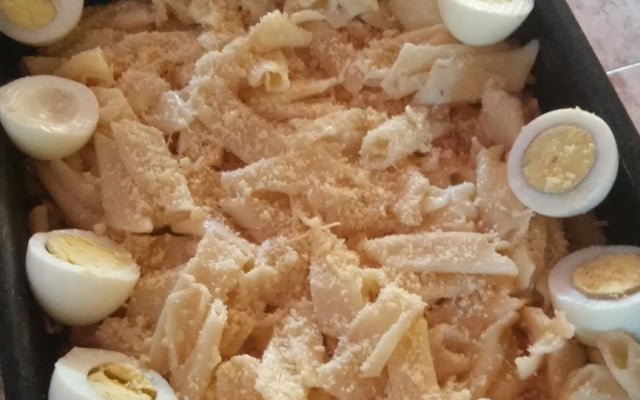 Macarrão ao forno com bacon e mussarela