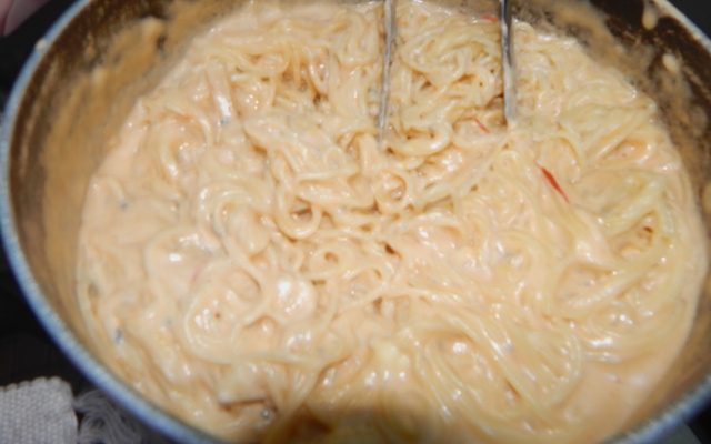 Espaguete ao Molho Gorgonzola