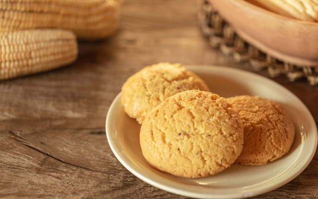 Broa de milho fácil da Fabí