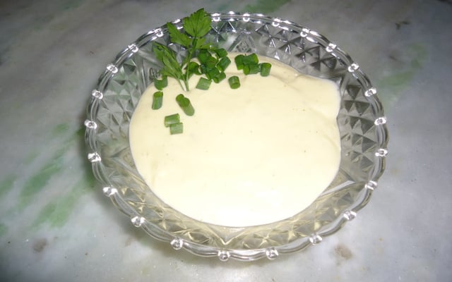 Patê de alho com maionese