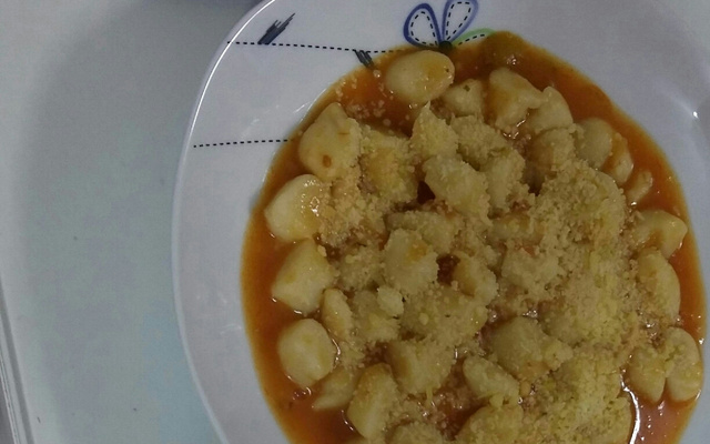 Nhoque com purê de batata instantâneo