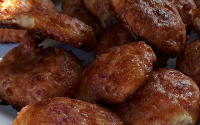 Bolinha de queijo fácil