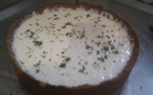 Torta de limão com bolacha maisena