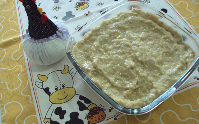 Doce de banana com creme de leite