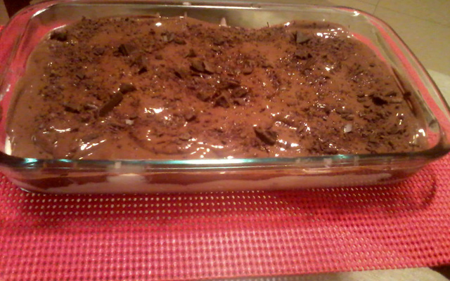 Pavê de chocolate com coco - fácil e delicioso