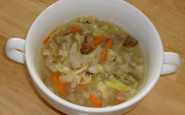 Sopa de repolho à minha moda