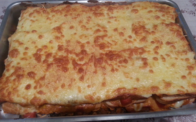 Cachorro quente de forno gratinado